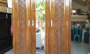 Lemari Baju Kayu, Bisa untuk Mempercantik Interior